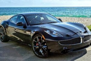 REAR BOX FENDER Front of black sports car